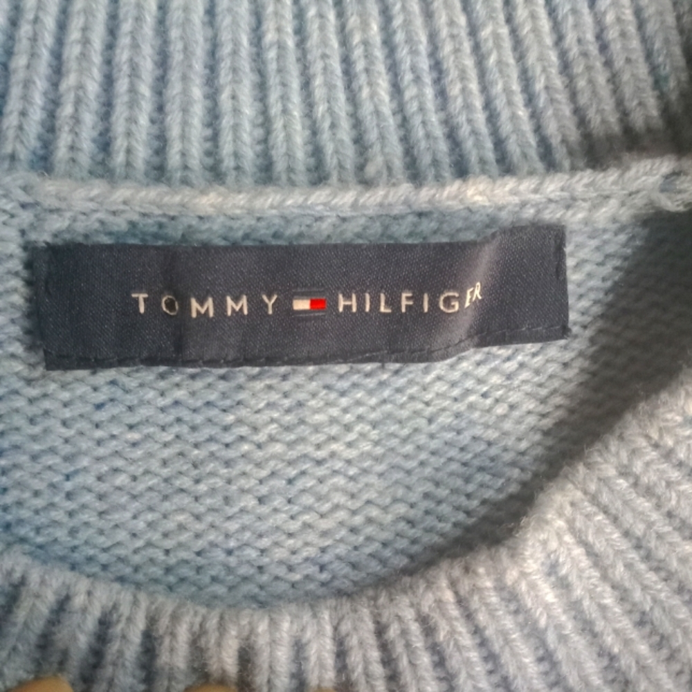 Tommy Hilfiger sweater